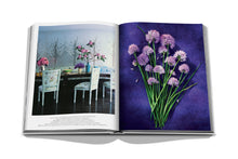 Load image into Gallery viewer, Flowers: Art &amp; Bouquets
