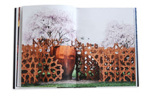 Load image into Gallery viewer, Manolo Valdes: The New York Botanical Garden
