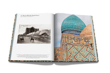 Load image into Gallery viewer, Mosques: The 100 Most Iconic Islamic Houses of Worship (SE)
