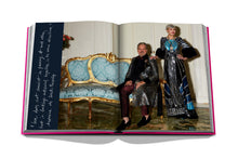 Load image into Gallery viewer, Queens: Alta Moda di Dolce &amp; Gabbana
